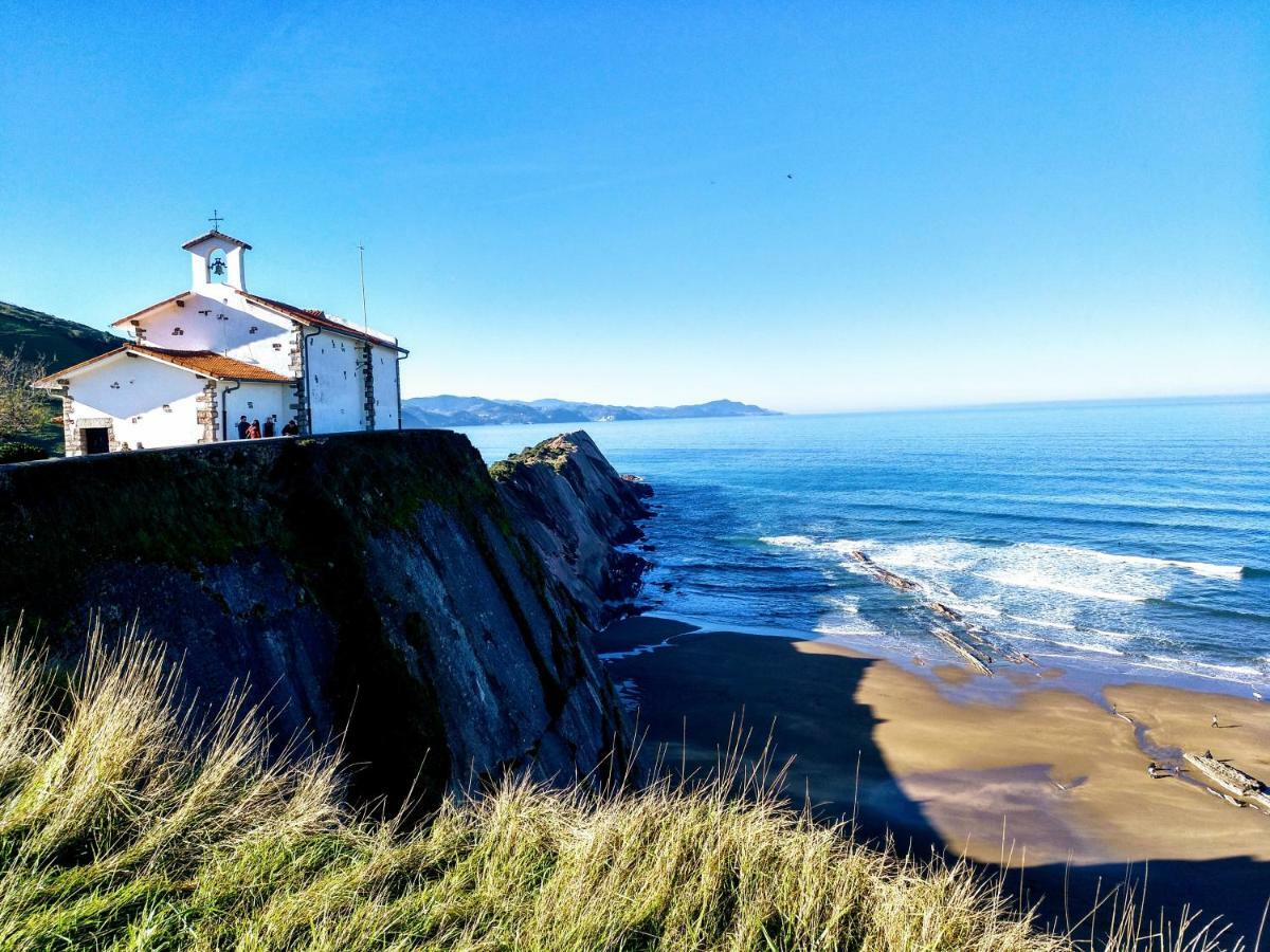 Apartamento Costa Con Parking Privado Incluido Apartment Zumaia Exterior photo